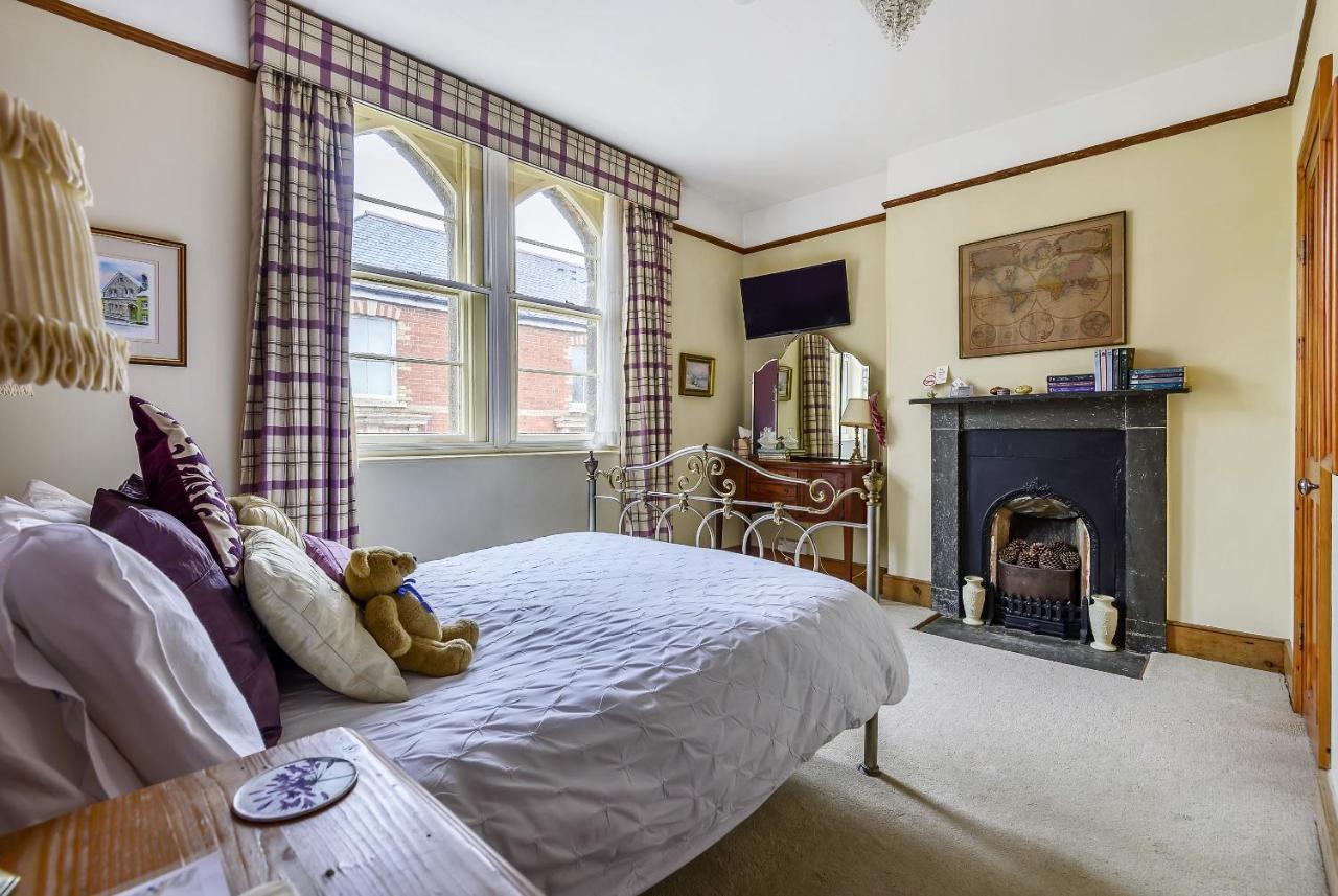 Roscrea Bed & Breakfast Bodmin Exteriör bild