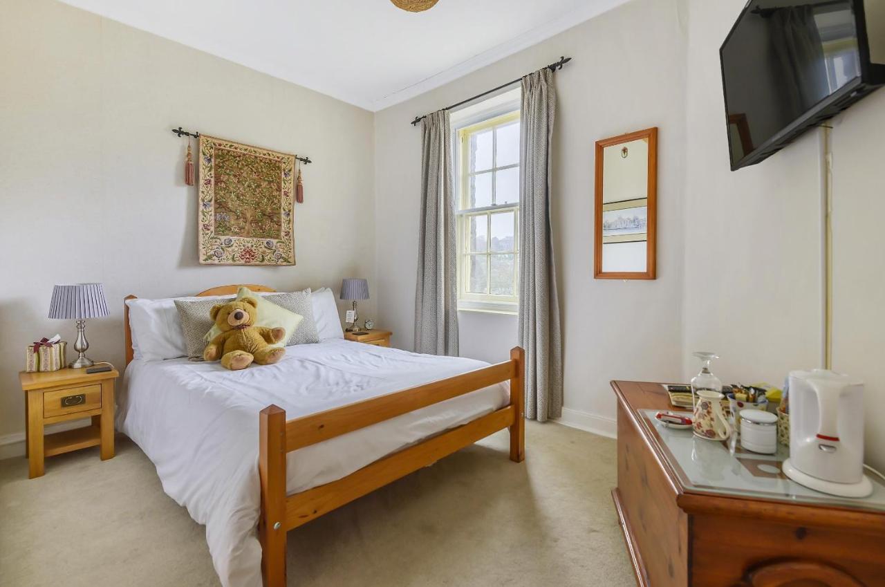Roscrea Bed & Breakfast Bodmin Exteriör bild